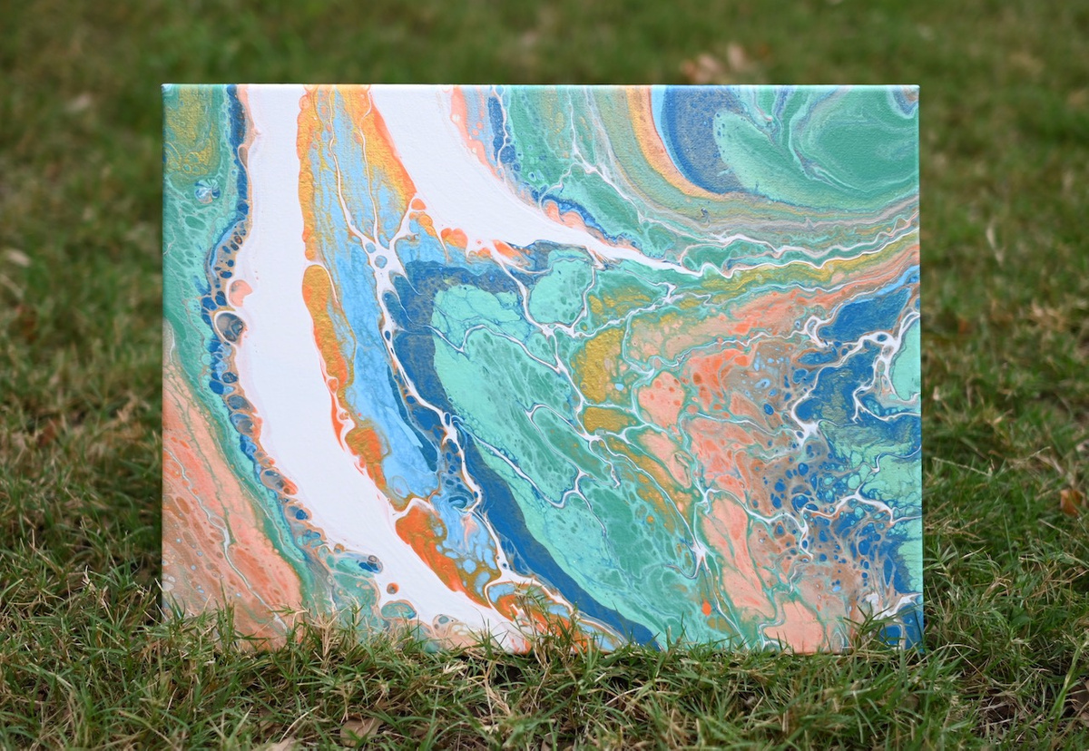 mint-green-marble-land